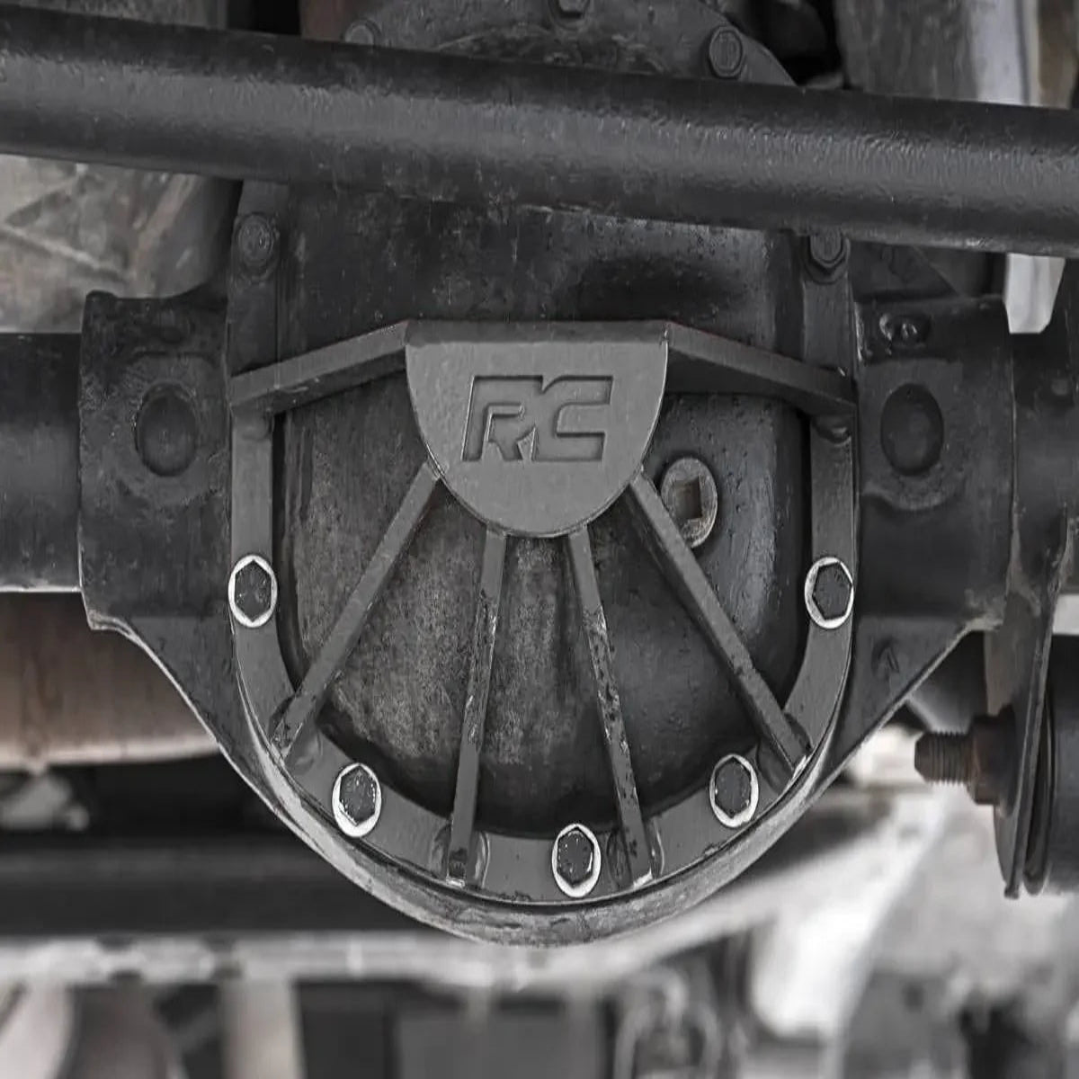Close-up of offroad vehicle differential cover with RC logo, suitable for Lebanon terrain